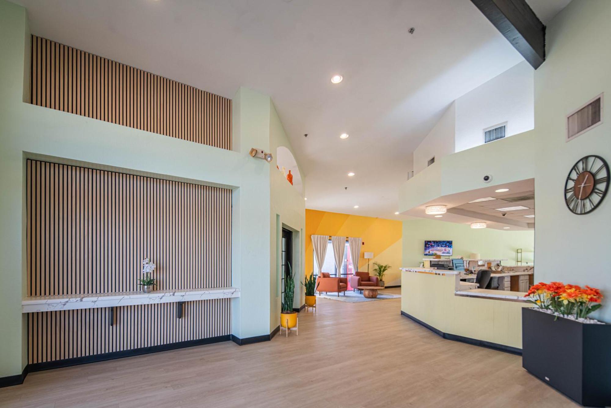 Hotel Rising Phoenix Extérieur photo